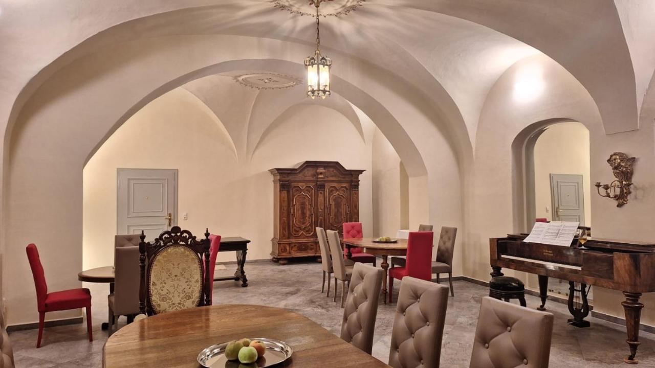 Stadtpalais Bellevue-Suite 3- Zimmer- Maisonettewohnung Mit Dachterrasse Maximal 4 Personen Bautzen Exteriör bild